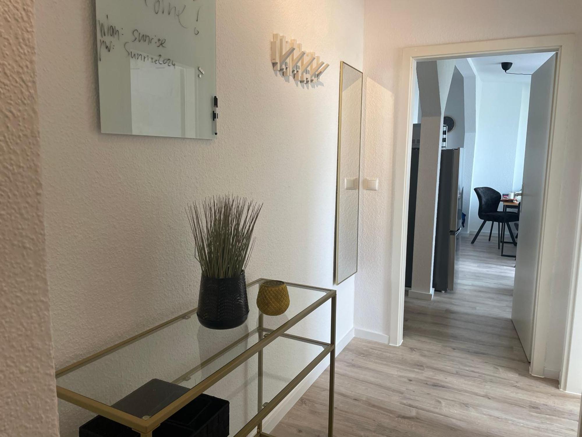 Bhv-3- Und 5-Zimmer Wohnungen Mit Terrasse, 24H Self-Check-In, Tv, Internet, Disneyplus, Waschmaschine Бремерхафен Экстерьер фото