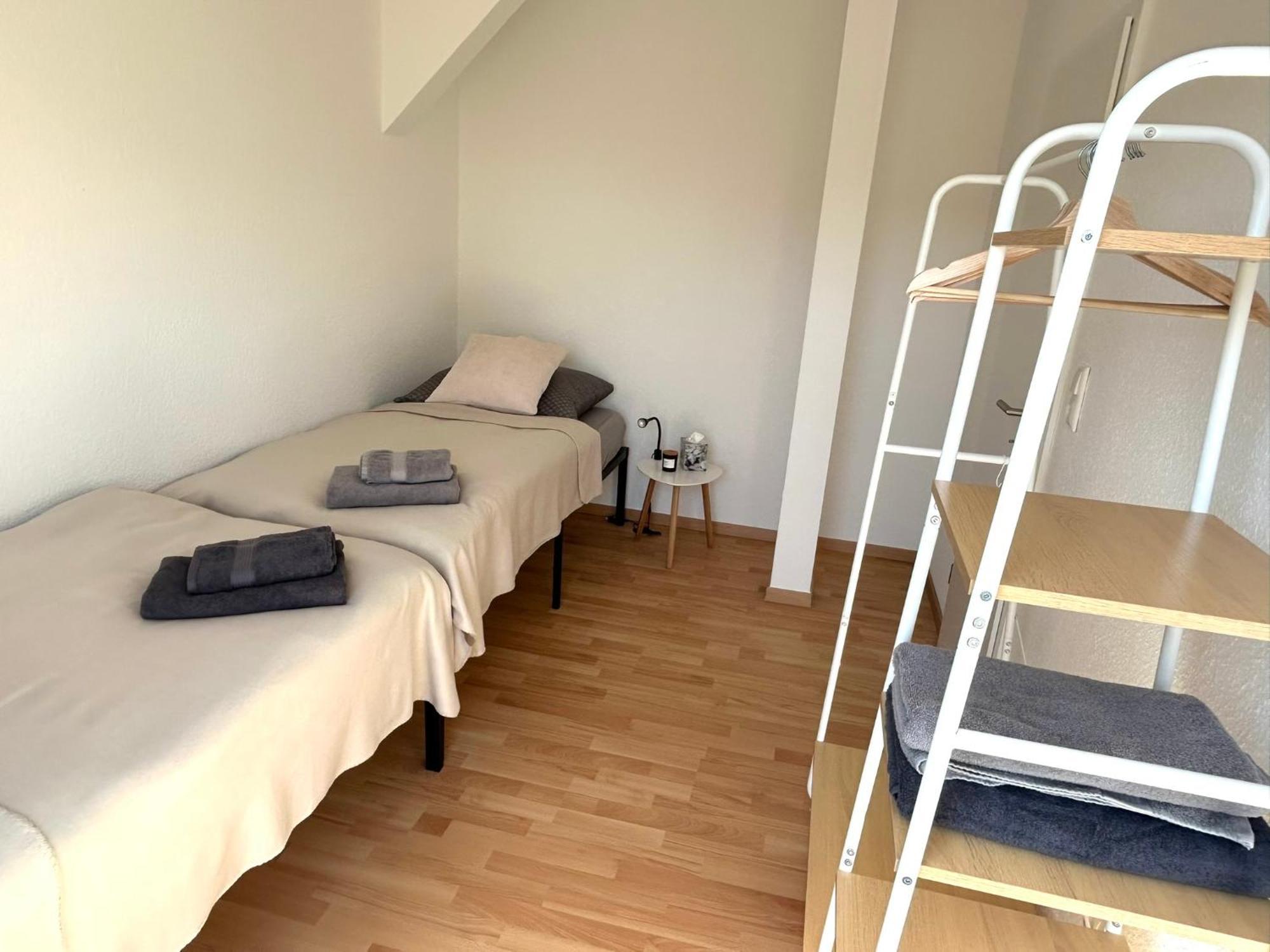 Bhv-3- Und 5-Zimmer Wohnungen Mit Terrasse, 24H Self-Check-In, Tv, Internet, Disneyplus, Waschmaschine Бремерхафен Экстерьер фото