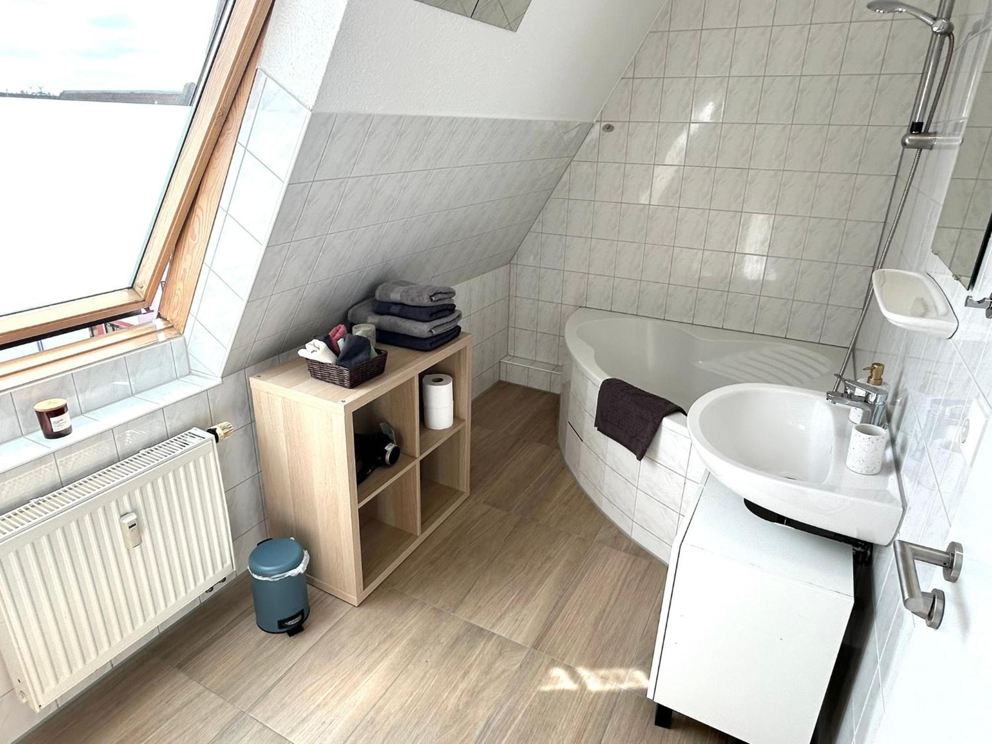Bhv-3- Und 5-Zimmer Wohnungen Mit Terrasse, 24H Self-Check-In, Tv, Internet, Disneyplus, Waschmaschine Бремерхафен Экстерьер фото