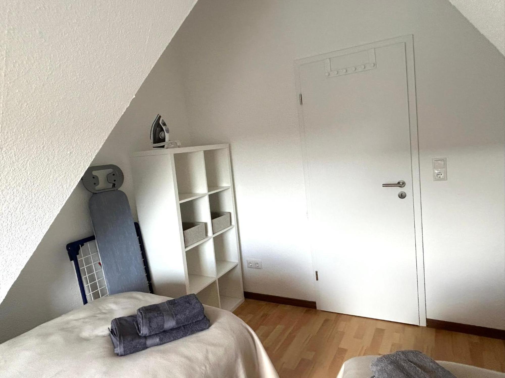 Bhv-3- Und 5-Zimmer Wohnungen Mit Terrasse, 24H Self-Check-In, Tv, Internet, Disneyplus, Waschmaschine Бремерхафен Экстерьер фото